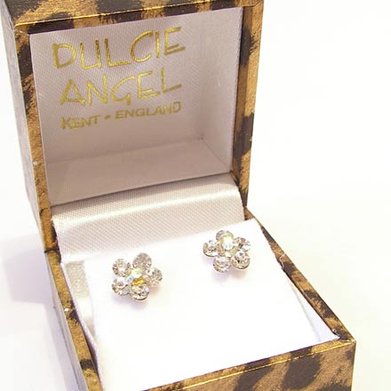 Lilah stud earrings