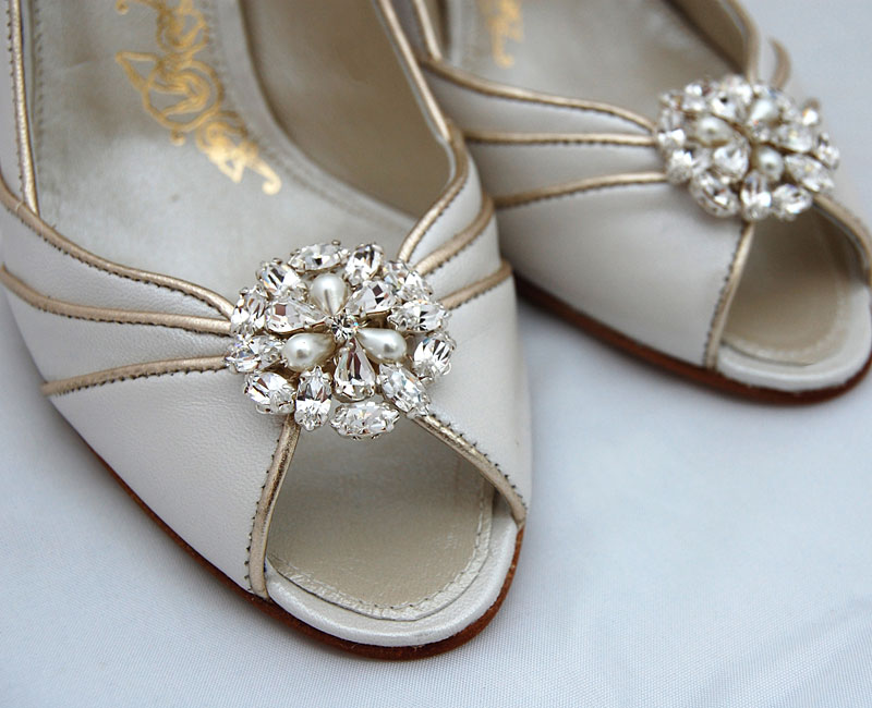 Sparkle shoe clips